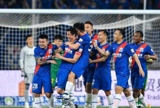该片由梁旋、张春执导。
