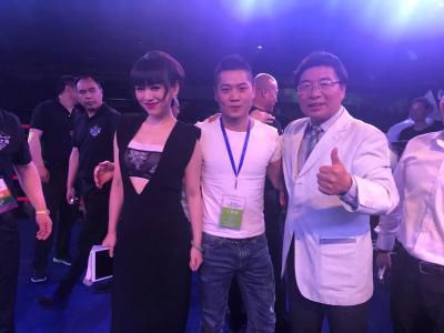 二是我们还想推动经典放映和主题放映，丰富影片供给的结构。