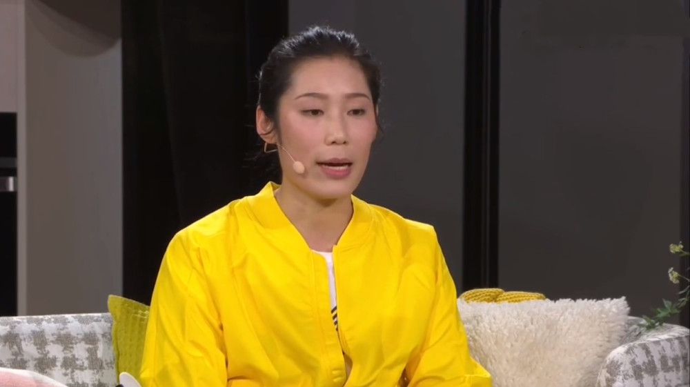 违者将追究其相关法律责任 图片由视觉中国供本网专稿，任何网站、报刊、电视台未经视觉中国许可，不得部分或全部转载 标签： 黄渤朱一龙北京电影学院 ： 相关新闻 张艺谋《惊蛰无声》破5亿 易烊千玺宋佳现身映后2026-02-20 千玺反间谍朱一龙被跟踪?