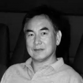 第二个特质，源于一段独特的历史记忆——毛主席为他取汉名的故事。
