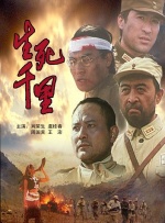 Ibiza岛度假时，旁若无人地热吻晒甜蜜。