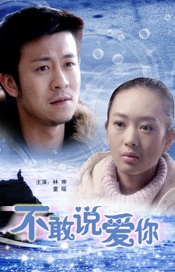 Lady Gaga复古范儿登杂志 自曝童年恐怖经历 2010-04-09 Lady Gaga近日登上《Cosmopolitan》杂志封面。